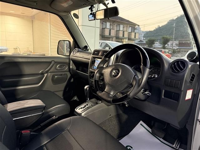 Suzuki JIMNY 2004 8364046-21