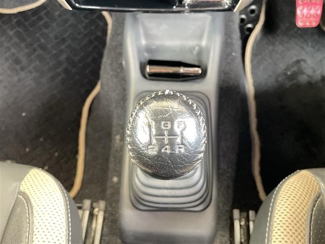 Suzuki JIMNY 2016 8364052-5