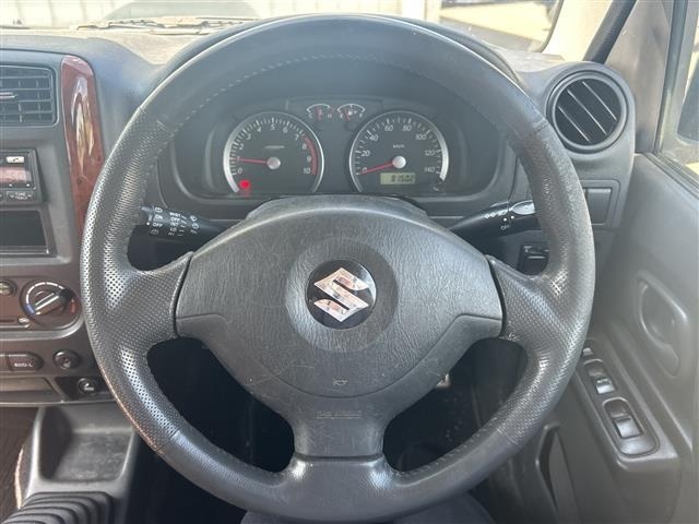 Suzuki JIMNY 2006 8364059-15