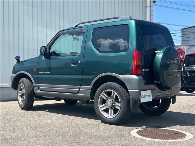 Suzuki JIMNY 2006 8364059-9