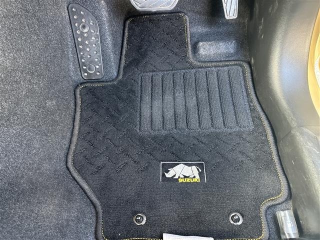 Suzuki JIMNY 2021 8364084-6