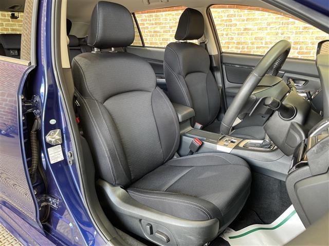 Subaru LEVORG 2017 8360400-2