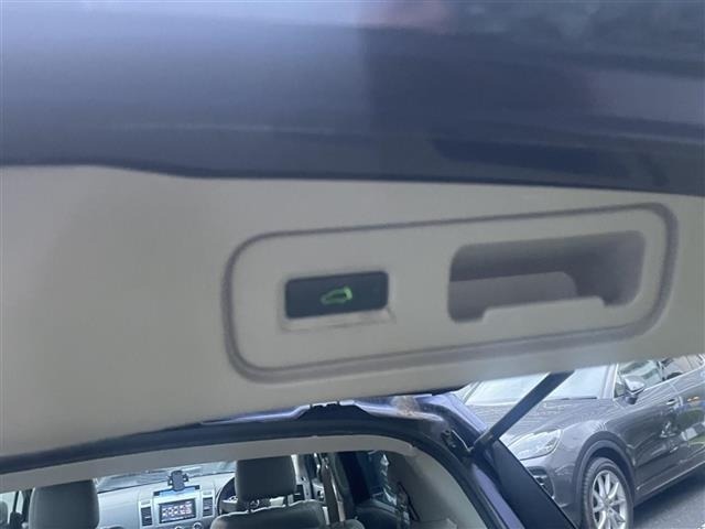 Mazda MPV 2009 8363954-11