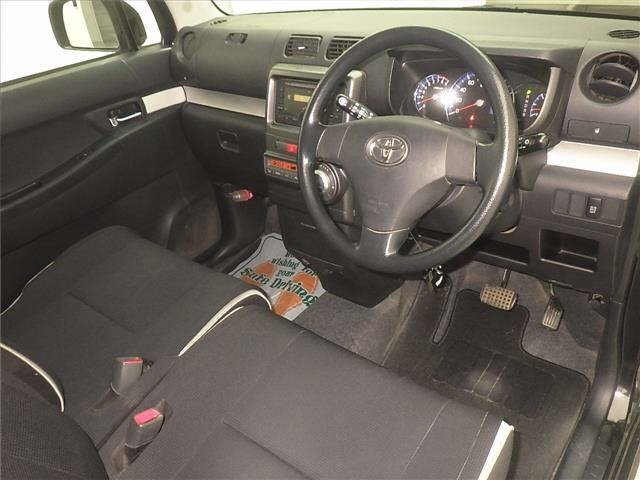 Toyota PIXIS SPACE 2013 8359751-3