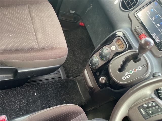 Toyota PORTE 2015 8359734-5