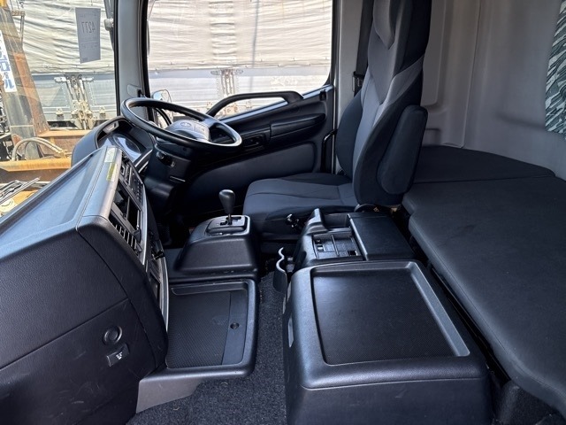 Hino PROFIA 2014 8361490-5