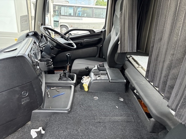 Hino PROFIA 2017 8361576-5