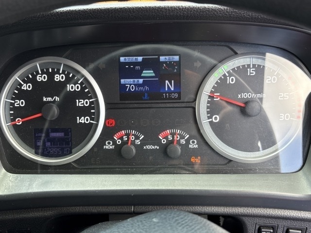 Hino PROFIA 2013 8361618-6