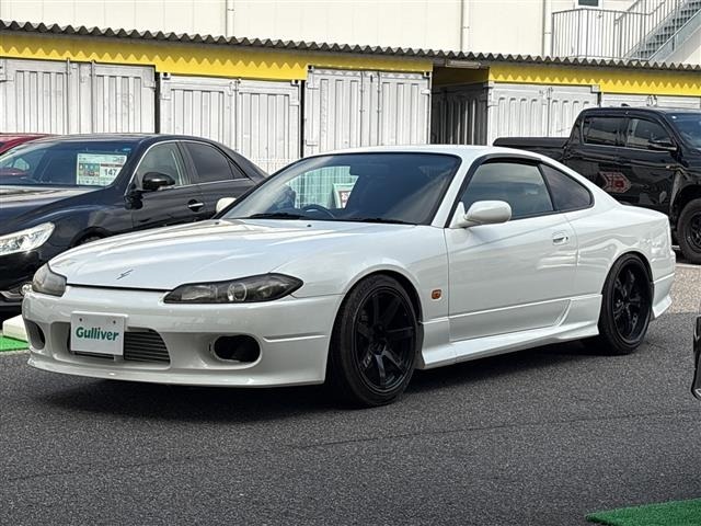 Nissan SILVIA 2000 8360167-18