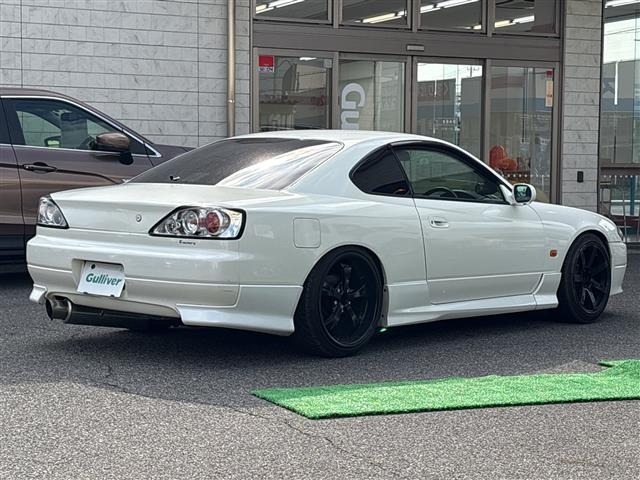 Nissan SILVIA 2000 8360167-5