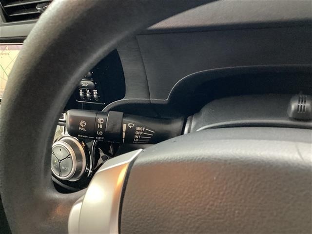 Toyota AQUA 2016 8417996-1
