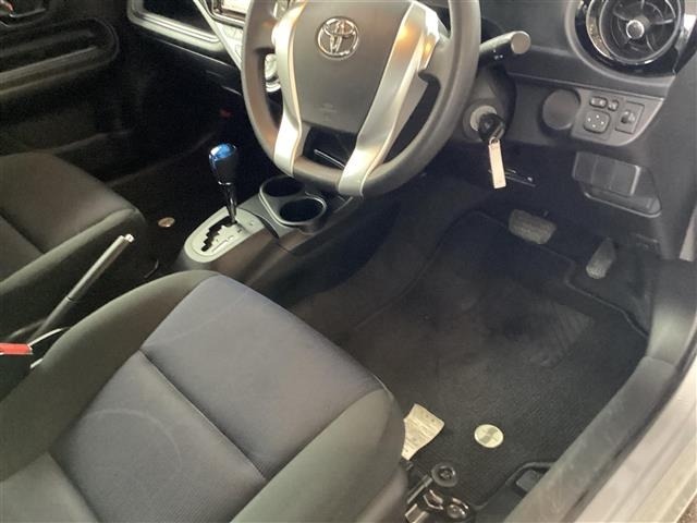 Toyota AQUA 2016 8417996-18