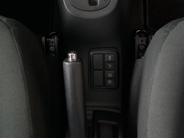 Toyota AQUA 2016 8417996-2