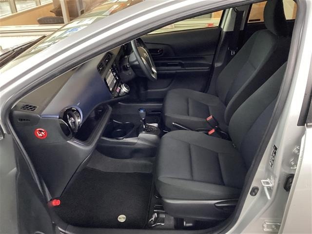 Toyota AQUA 2016 8417996-6
