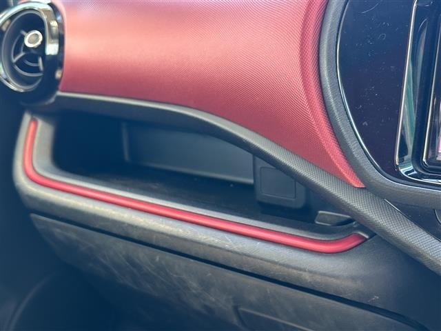 Toyota AQUA 2016 8418087-12