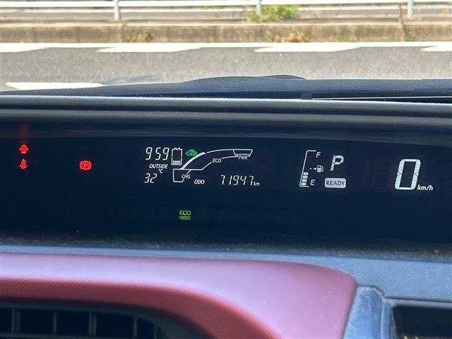 Toyota AQUA 2016 8418087-17