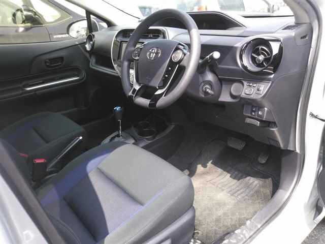 Toyota AQUA 2019 8418249-3