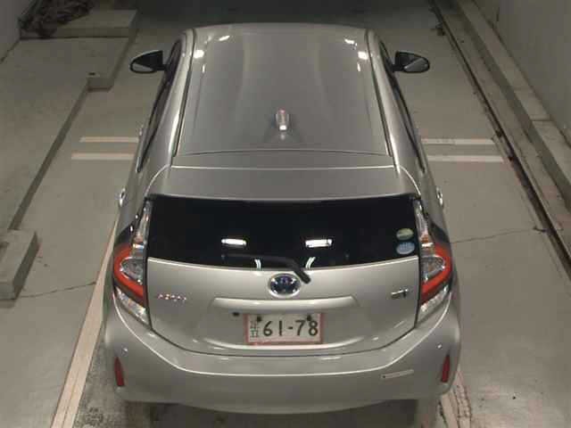 Toyota AQUA 2019 8418249-7