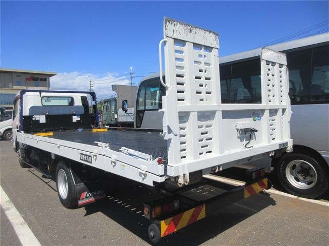 Mitsubishi CANTER 2024 8421077-1
