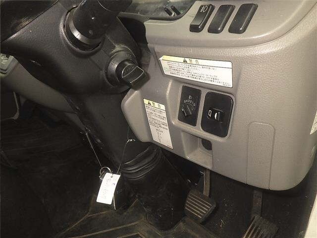 Mitsubishi CANTER 2021 8421078-8