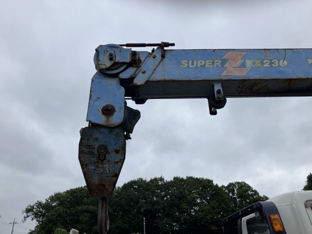 Mitsubishi CANTER 1999 8421089-20