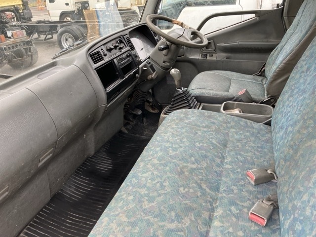 Mitsubishi CANTER 1999 8421089-5