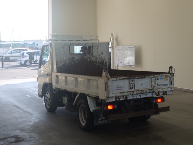 Mitsubishi CANTER 2016 8421119-1