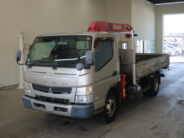 Mitsubishi CANTER 2015 8421120-0