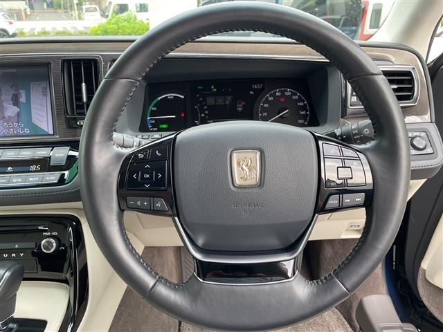 Toyota CENTURY 2019 8411406-6