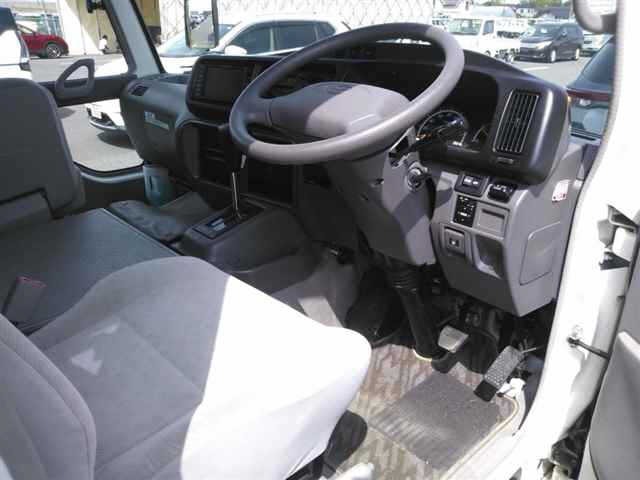 Toyota COASTER 2010 8410163-3