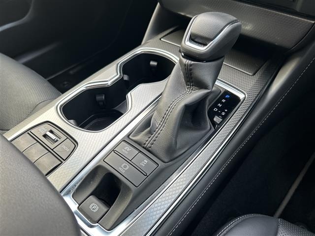 Toyota CROWN 2022 8388006-1