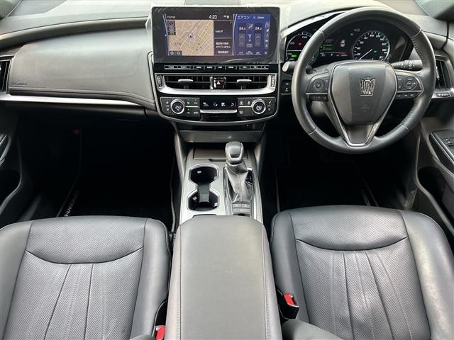 Toyota CROWN 2022 8388006-14