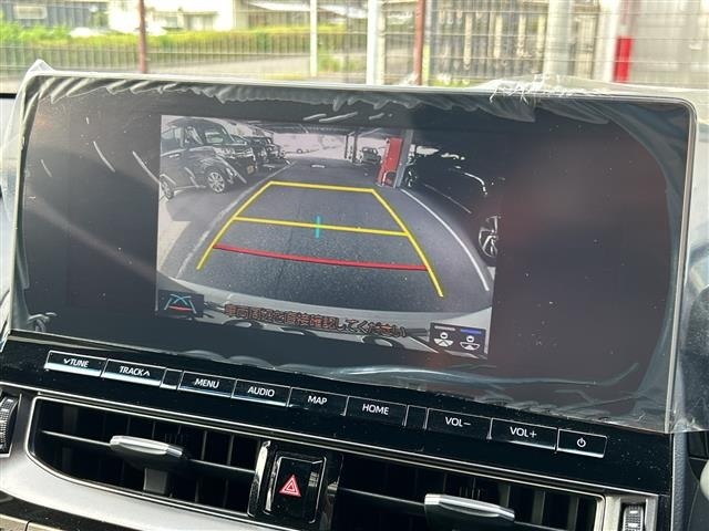 Toyota CROWN 2022 8388006-17