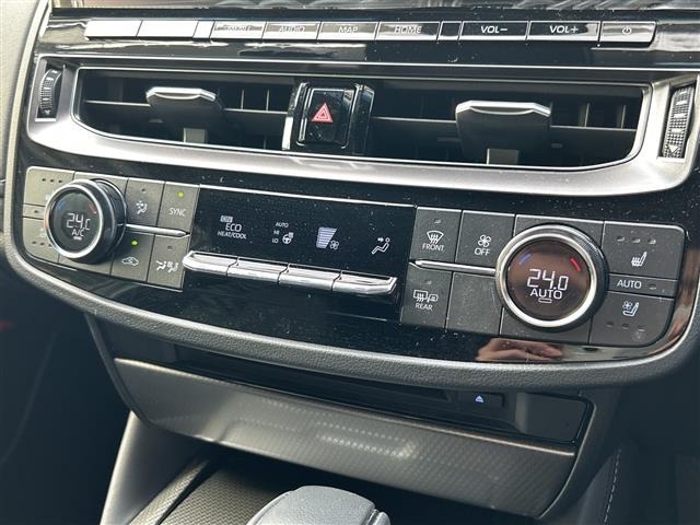 Toyota CROWN 2022 8388006-19
