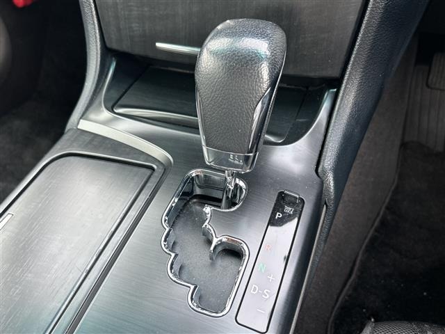 Toyota CROWN 2009 8388470-3