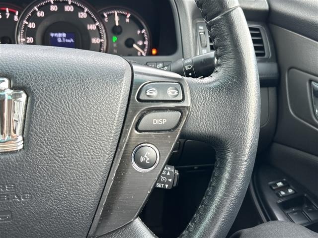 Toyota CROWN 2009 8388470-9