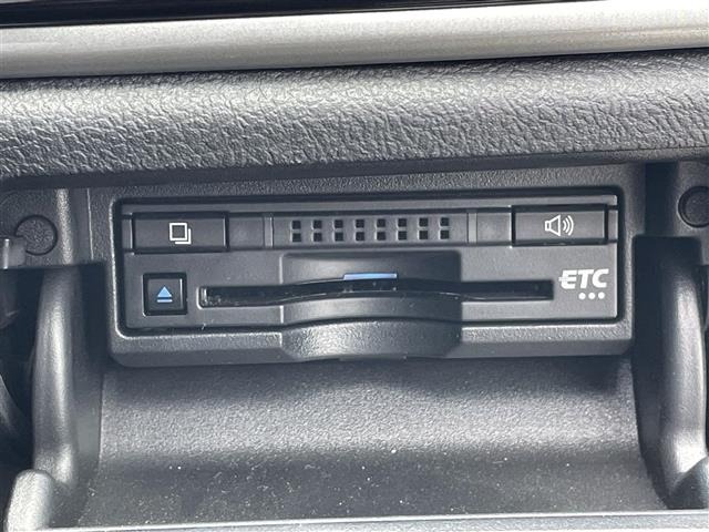 Toyota CROWN 2015 8388772-18