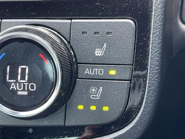 Toyota CROWN 2022 8388834-1