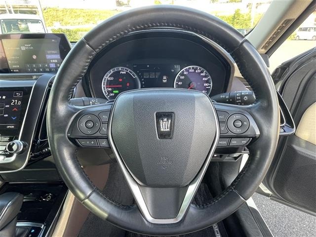 Toyota CROWN 2018 8388835-17