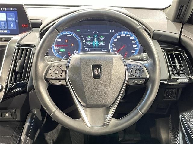 Toyota CROWN 2018 8388920-23
