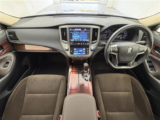 Toyota CROWN 2014 8388973-15