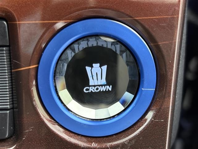 Toyota CROWN 2014 8388973-9