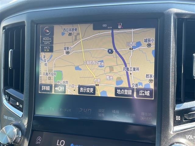 Toyota CROWN 2017 8389189-16