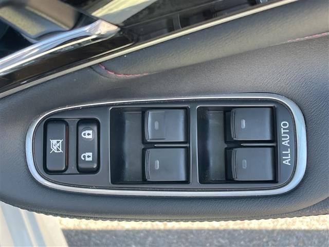 Toyota CROWN 2017 8389189-7