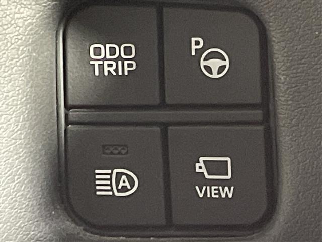 Toyota CROWN 2018 8389421-9