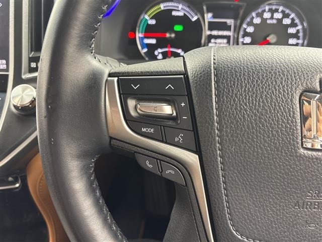 Toyota CROWN 2016 8389479-1