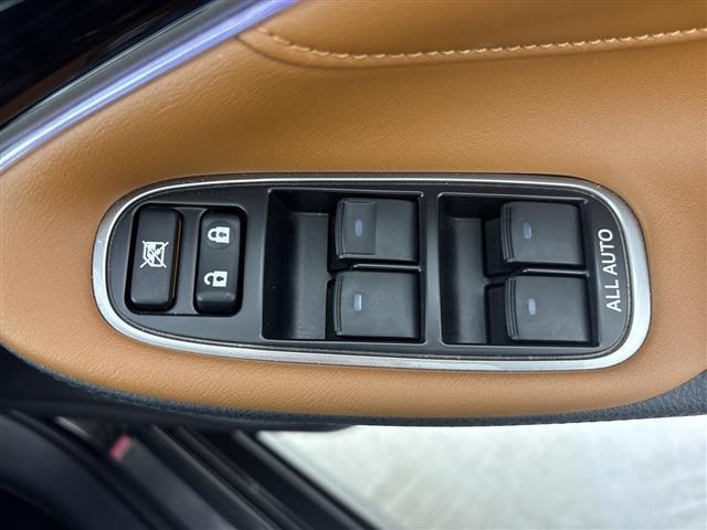 Toyota CROWN 2016 8389479-4
