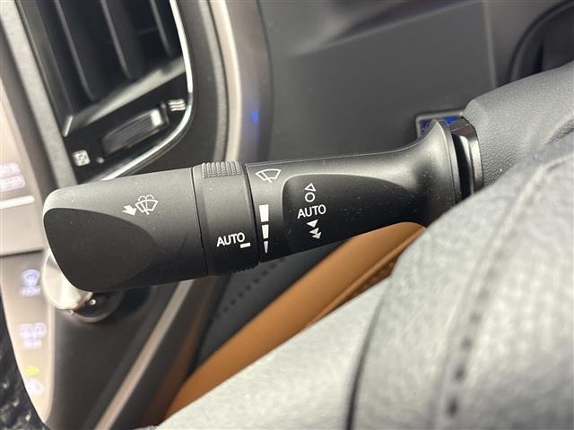 Toyota CROWN 2016 8389479-5