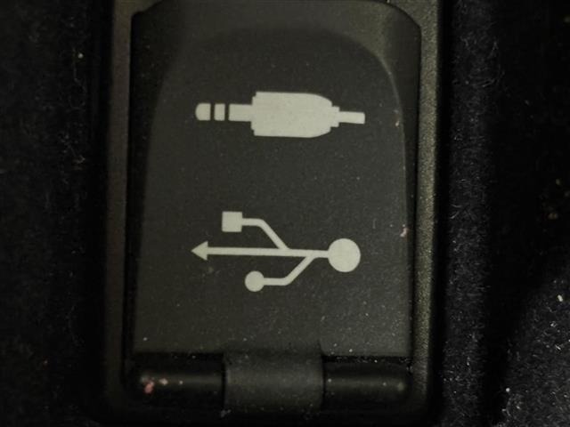 Toyota CROWN 2017 8389583-4