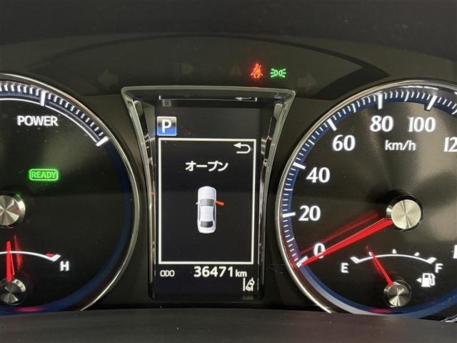 Toyota CROWN 2017 8389583-8